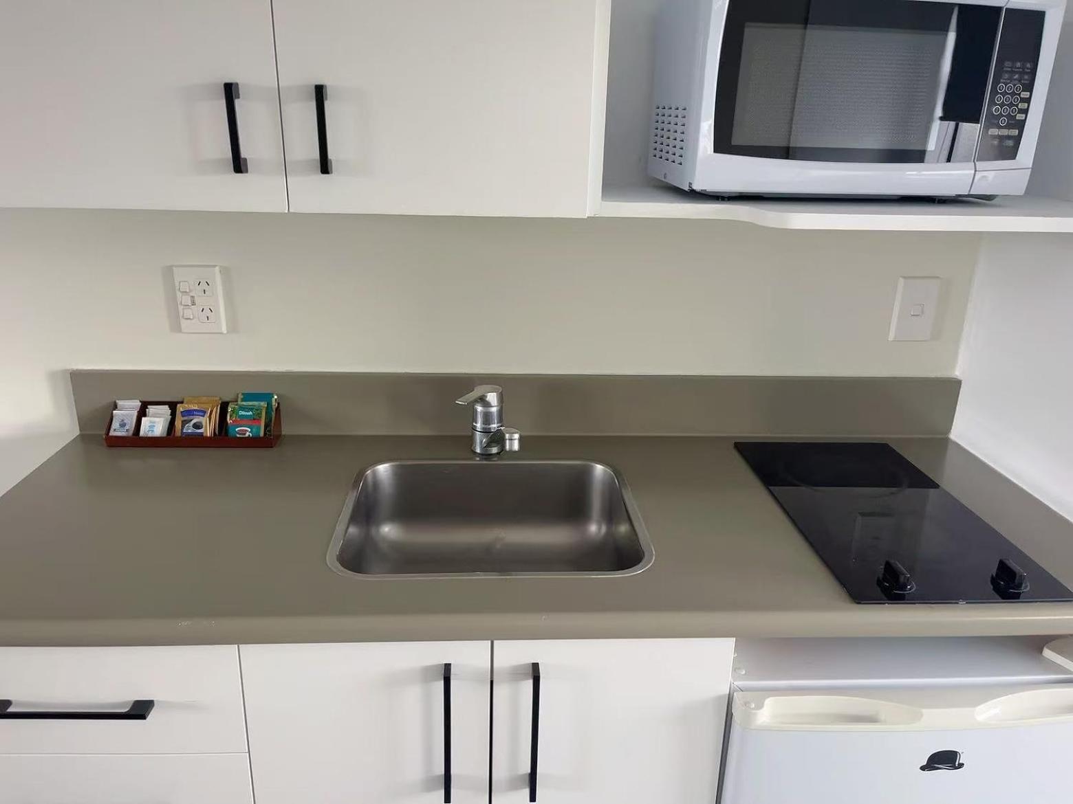 Aaa Northlands Motel Крайстчърч Екстериор снимка