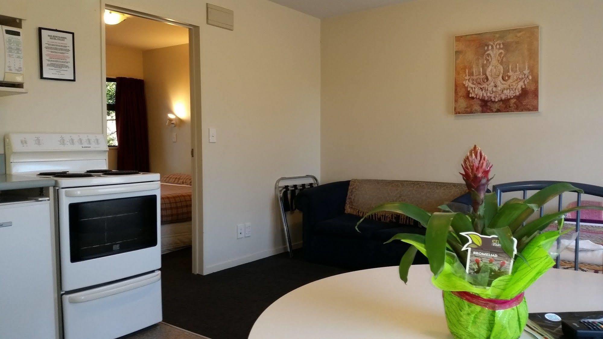 Aaa Northlands Motel Крайстчърч Екстериор снимка